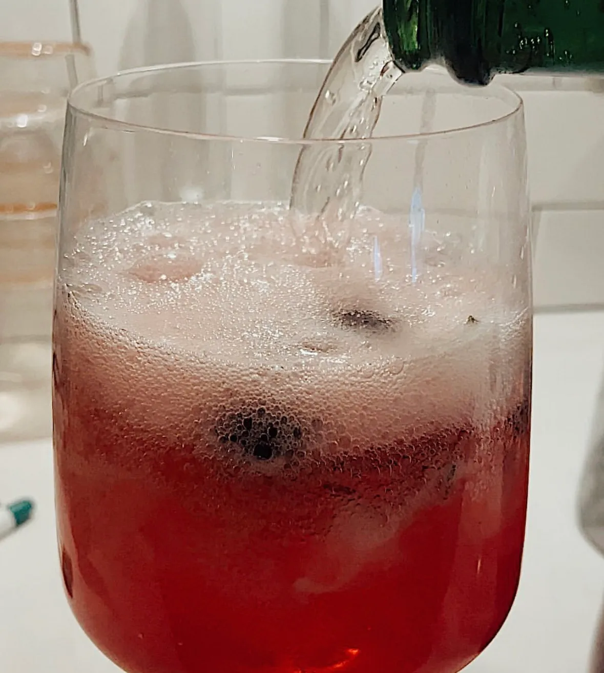 Holiday Mocktail (or Cocktail), an easy Christmas drinks recipe from Kee To Wellness