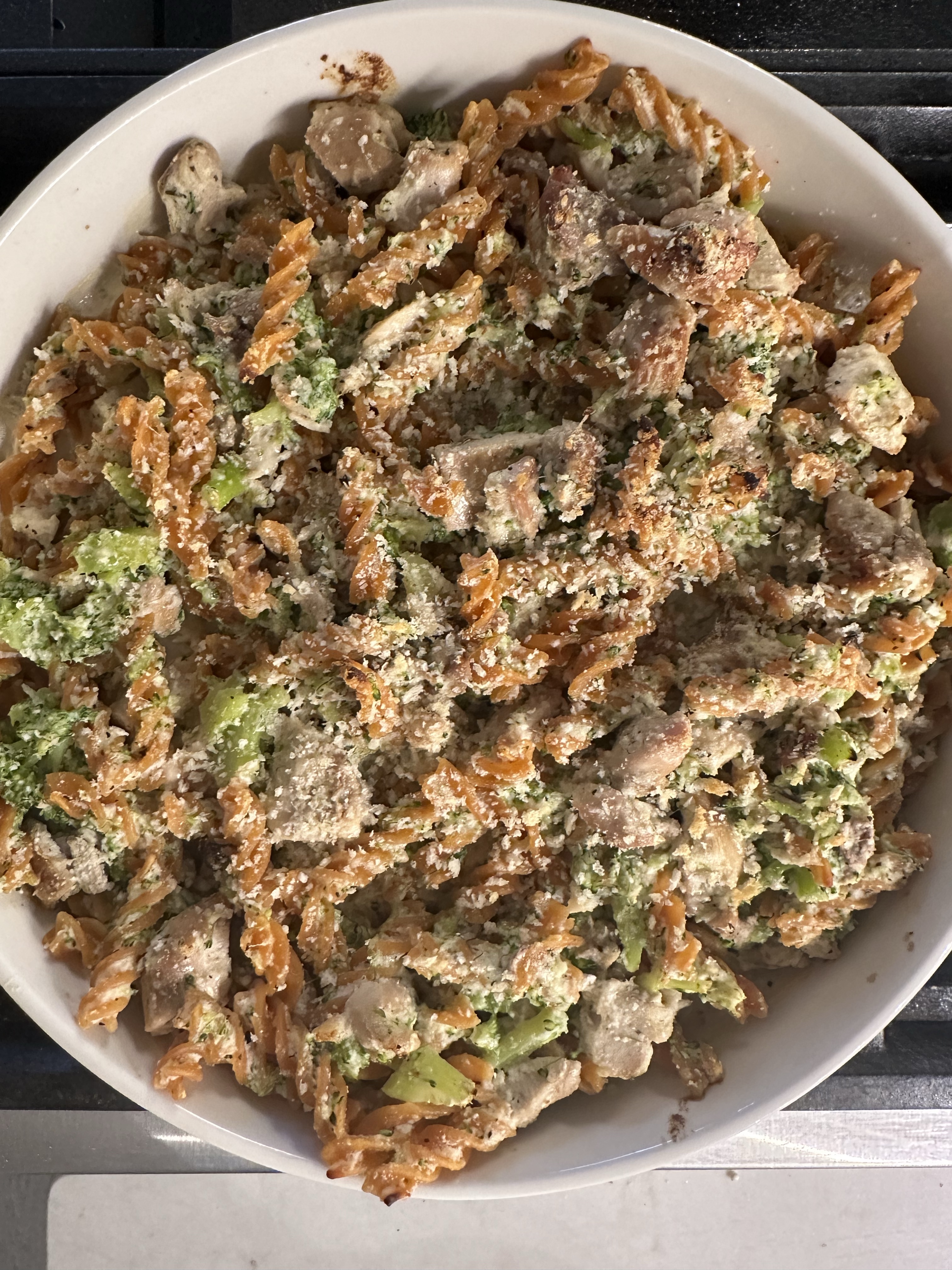 High Protein Cheesy Chicken Broccoli Pasta Bake